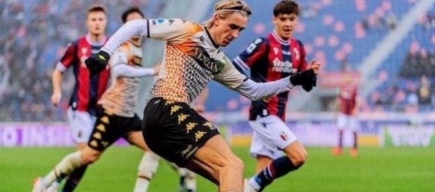 加纳乔：你可能觉得这种比赛比英超好踢，但实际上并非如此（加纳乔：别以为这类比赛比英超更轻松，事实并非如此）