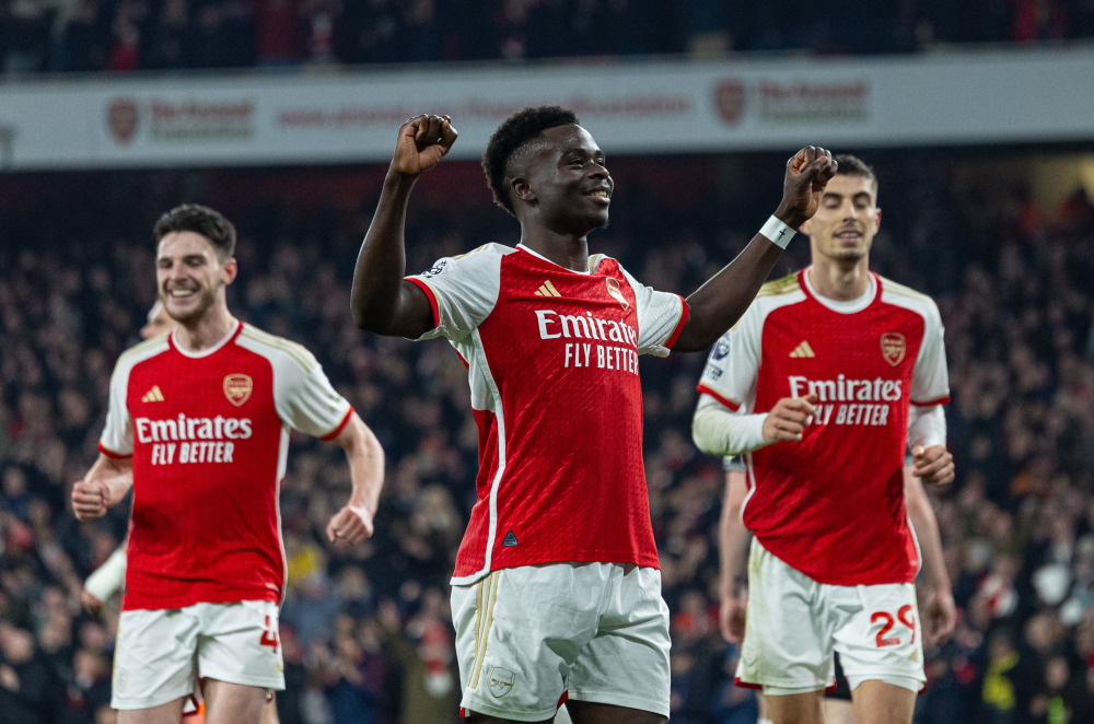 安切洛蒂：皇马到目前为止成绩出色，还能怎么要求阿隆索呢？（安切洛蒂：皇马至今表现优异，对阿隆索还能有何苛求？）