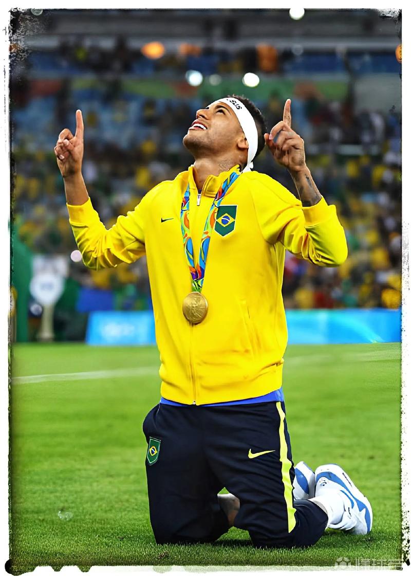 国脚助攻完成制胜球，球迷沸腾（国脚妙传造就制胜一球，球迷沸腾）