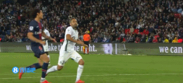 彰显信任，罗体：佛罗伦萨已将队长袖标交给了德赫亚（罗体：佛罗伦萨信任升级，已将队长袖标交予德赫亚）