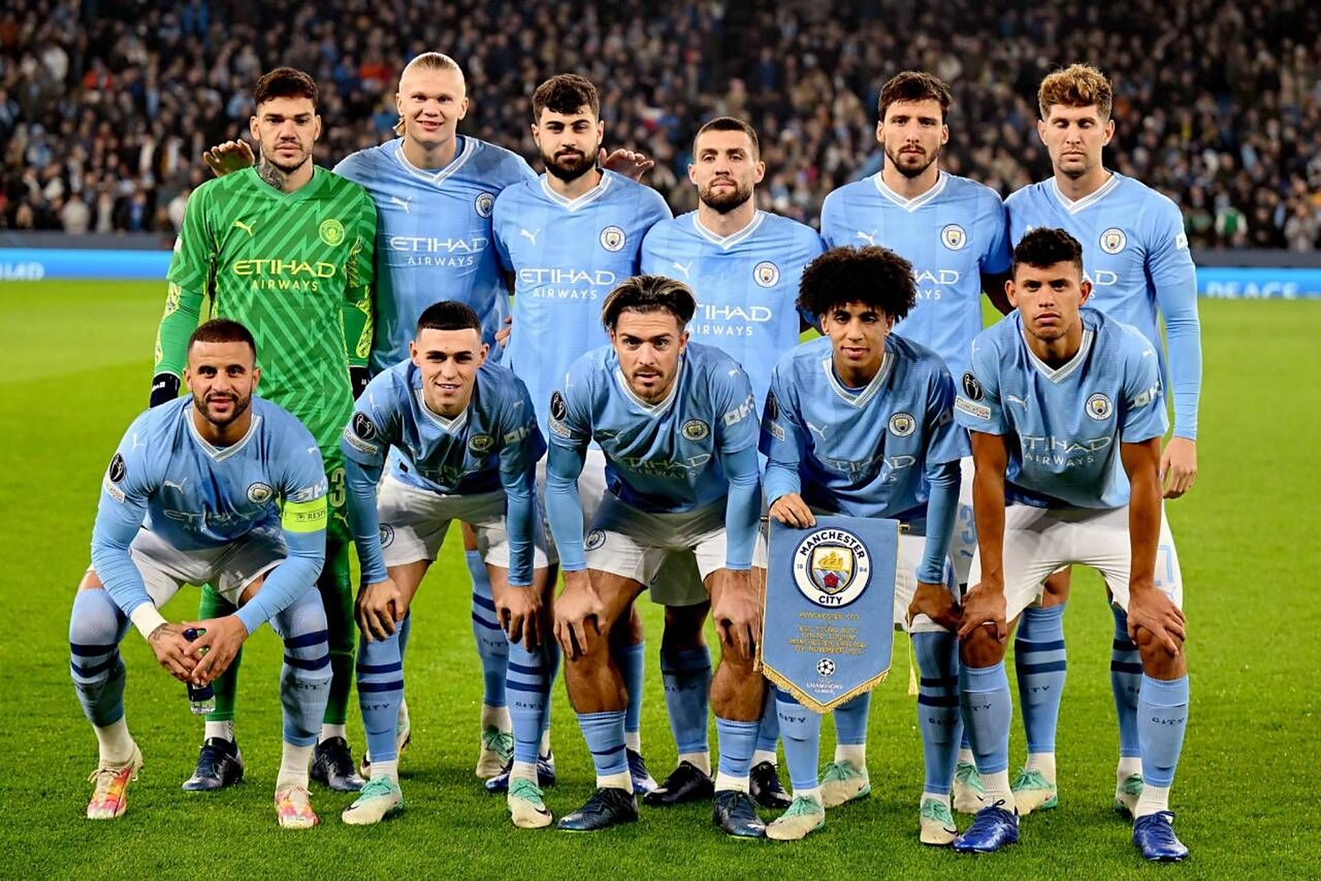 世界杯官方发布直通队伍集结海报：42个国家，同一个梦想（世界杯官宣直通球队集结海报：42国同逐一梦）