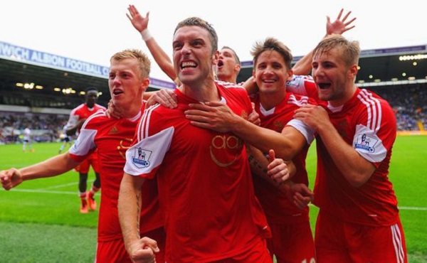 中超比赛回放：北京国安2-0击败广州队,（中超赛场回顾：北京国安2-0力克广州队）