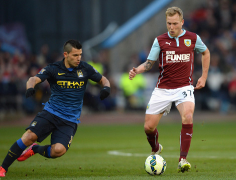 足球曝世界足坛将全面引入AI判罚系统